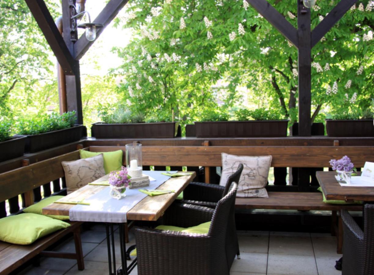 Hotel Promenadenhof Weissensee  Exterior photo