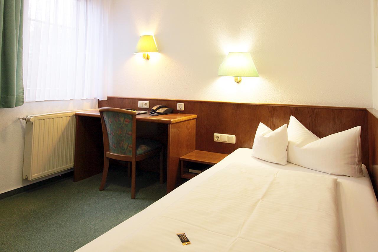 Hotel Promenadenhof Weissensee  Exterior photo